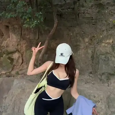 贾浩宇